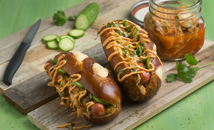 Kimchi-dog_Hot-Hot-Dog-Toppings_Hebrew-National_820x500.jpg